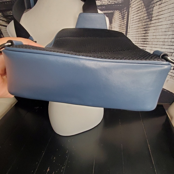 Unisex COACH Sling Bag with Signature Print - Picture 10 of 10